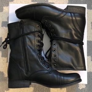Steve Madden Troopa Leather Boots